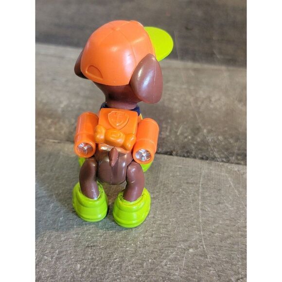 Zuma Paw‎ Patrol Disney Junior dog toy figure - Picture 3 of 4